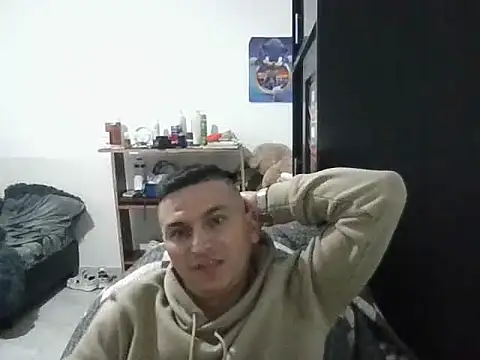 Snapshot of RoloCasado1 chatting on February 28, 2026, 3:06 am RoloCasado1 online show from February 28, 2026, 3:06 am