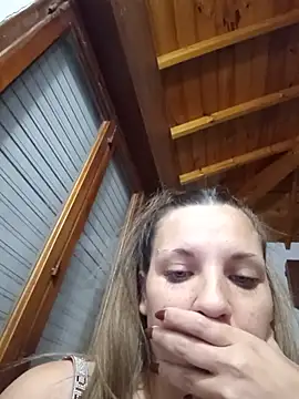 CamiliLuna online show from June 14, 2026, 5:19 am
