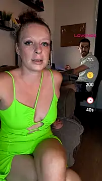 ZaramourXMrX online show from July 13, 2026, 7:02 pm