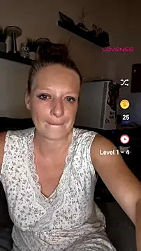 ZaramourXMrX online show from July 11, 2026, 7:47 pm