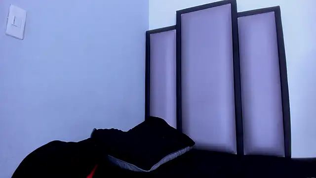 Snapshot of Endrick-23 chatting on April 9, 2026, 3:52 am Endrick-23 online show from April 9, 2026, 3:52 am