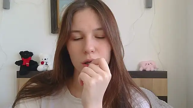 RevolutionAstra online show from March 5, 2026, 2:24 pm