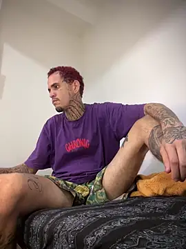 Snapshot of Fresh_Frozen chatting on March 30, 2026, 12:45 am Fresh Frozen online show from March 30, 2026, 12:45 am