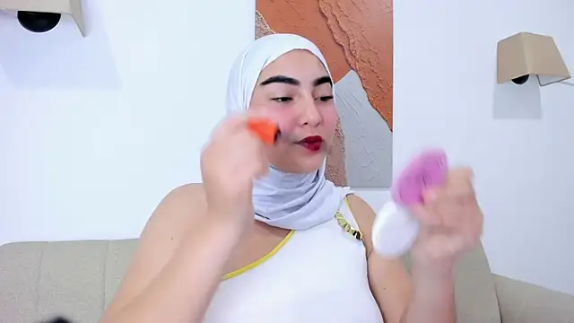Malika Noor online show from June 9, 2026, 2:51 pm