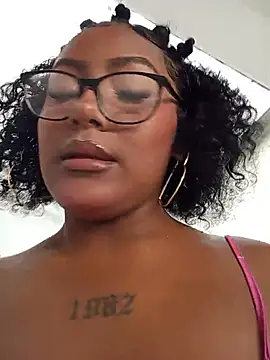 Snapshot of Emma_Dancer chatting on July 27, 2026, 12:12 pm Emma Dancer online show from July 27, 2026, 12:12 pm