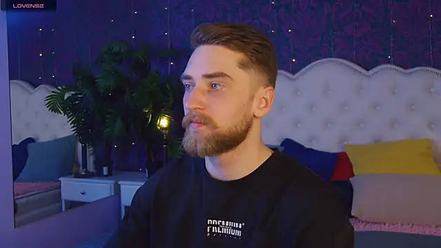 Snapshot of Dexter_Raze chatting on March 29, 2026, 10:33 pm Dexter Raze online show from March 29, 2026, 10:33 pm