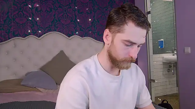 Snapshot of Dexter_Raze chatting on March 8, 2026, 10:02 pm Dexter Raze online show from March 8, 2026, 10:02 pm