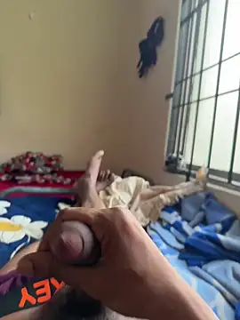 Snapshot of neekosam12 chatting on March 5, 2026, 11:29 am neekosam12 online show from March 5, 2026, 11:29 am