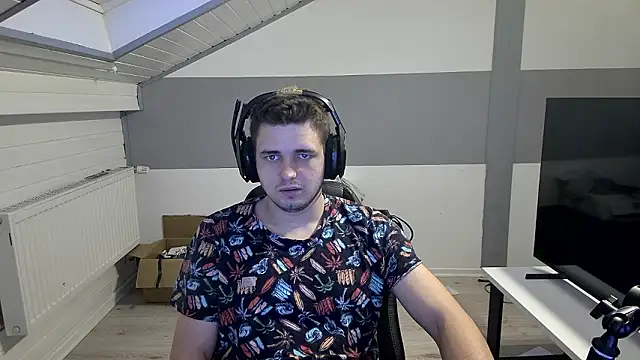 Pascal1999Specter online show from February 19, 2026, 5:10 pm