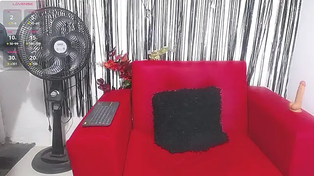 Snapshot of mailyn_pym chatting on March 12, 2026, 1:26 pm mailyn pym online show from March 12, 2026, 1:26 pm