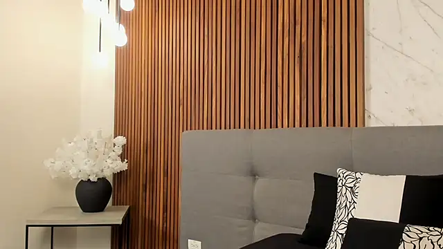 Snapshot of Amara_Velvet_ chatting on June 17, 2026, 7:57 pm Amara Velvet online show from June 17, 2026, 7:57 pm