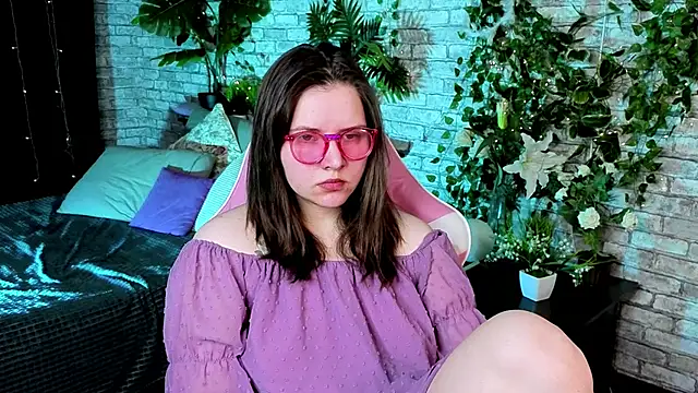 Penny  Love online show from March 12, 2026, 1:04 pm