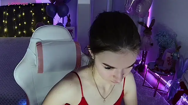 Snapshot of Ann_Wood chatting on March 9, 2026, 6:55 pm Ann Wood online show from March 9, 2026, 6:55 pm