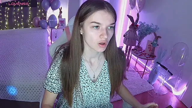 Snapshot of Ann_Wood chatting on March 20, 2026, 6:47 am Ann Wood online show from March 20, 2026, 6:47 am