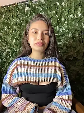 Snapshot of Mady_Pink chatting on April 13, 2026, 1:20 am Mady Pink online show from April 13, 2026, 1:20 am