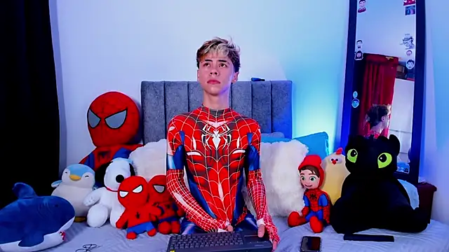 Snapshot of Callum_777 chatting on April 15, 2026, 5:46 am Callum 777 online show from April 15, 2026, 5:46 am