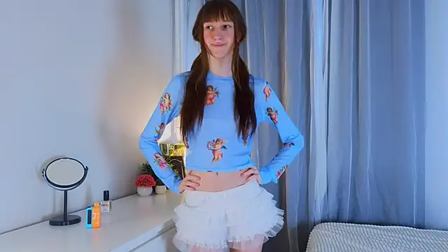 arina waifu online show from April 27, 2026, 3:10 pm