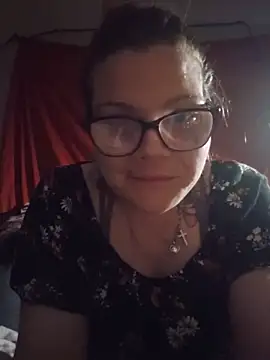 Sexymilf6992 online show from May 28, 2026, 4:53 am
