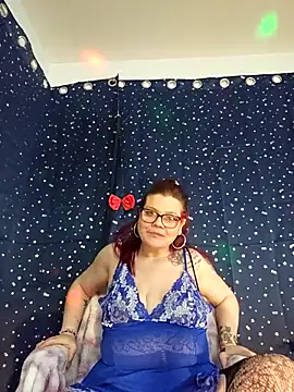 Sexymilf6992 online show from March 26, 2026, 4:05 pm