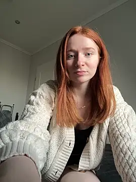 HoneyBunny18 online show from February 28, 2026, 2:06 pm