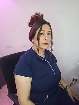 PamelaThoms online show from June 16, 2026, 7:47 pm