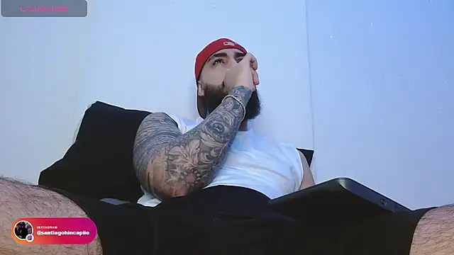 Snapshot of SantiagoHincapiie chatting on April 7, 2026, 2:24 am SantiagoHincapiie online show from April 7, 2026, 2:24 am