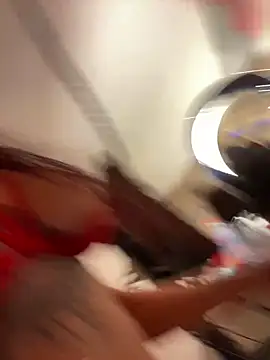 Lauraaa pink18 online show from March 28, 2026, 6:25 am