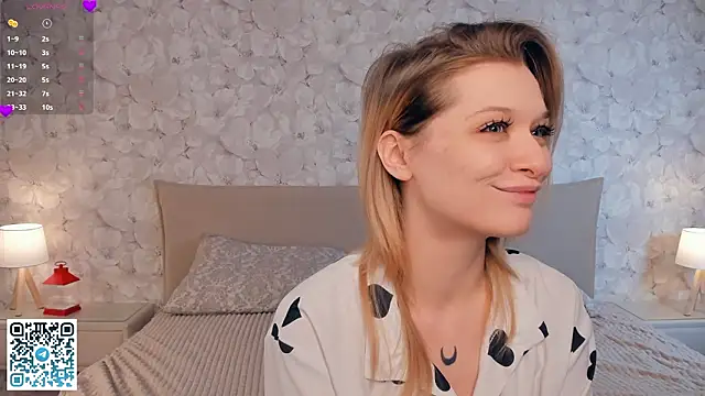 Snapshot of CleopatraHabibi chatting on February 26, 2026, 6:02 am CleopatraHabibi online show from February 26, 2026, 6:02 am