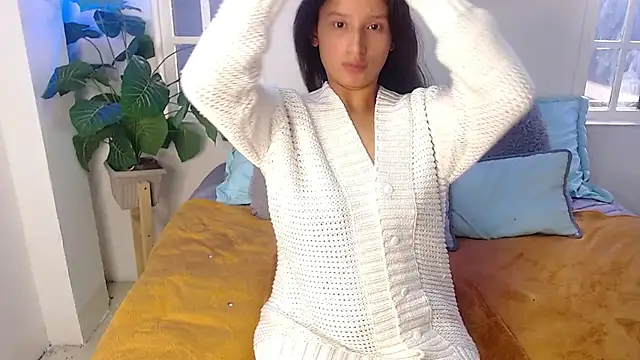 Snapshot of milk_chloe_ chatting on March 12, 2026, 1:37 pm milk chloe online show from March 12, 2026, 1:37 pm