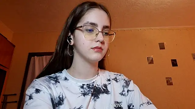 Katelemon online show from March 7, 2026, 12:21 pm