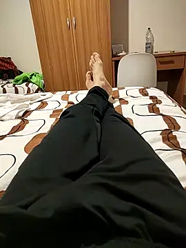 Mirco1981 online show from April 18, 2026, 7:29 pm