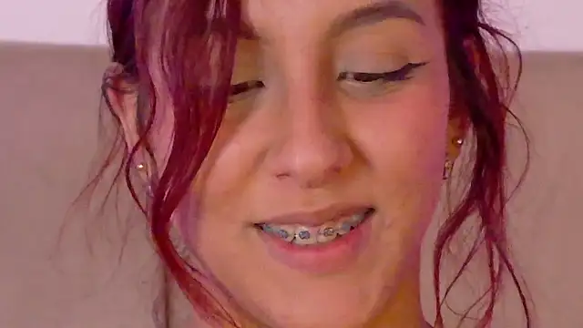 JenniferGreco online show from April 28, 2026, 2:27 am