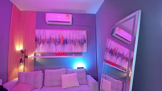 Snapshot of janinne_lu chatting on March 26, 2026, 10:57 am janinne lu online show from March 26, 2026, 10:57 am