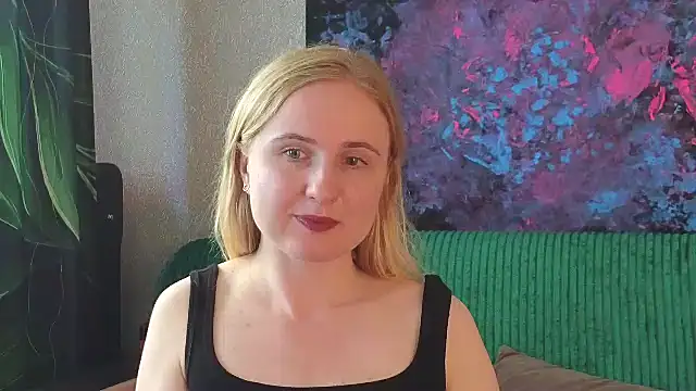 Lanavi Smile online show from June 26, 2026, 6:08 am