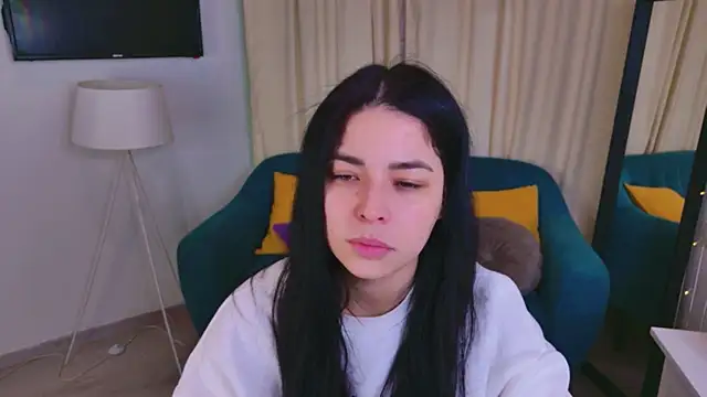 Erika Moan  online show from March 27, 2026, 6:00 am