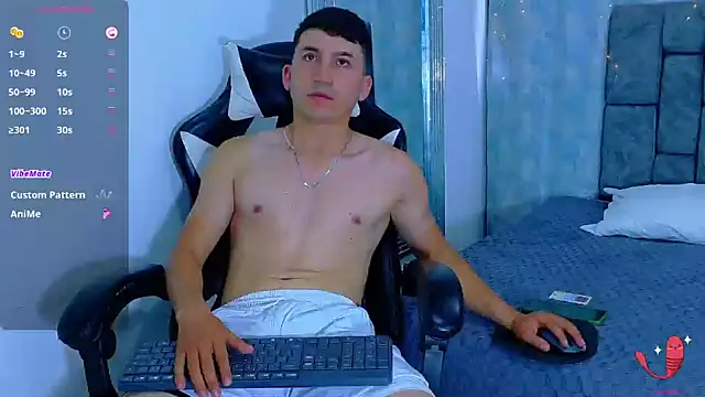 Snapshot of SharleeBoygum chatting on February 20, 2026, 10:12 pm SharleeBoygum online show from February 20, 2026, 10:12 pm