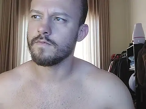 amanteloiro online show from April 28, 2026, 3:49 pm