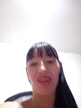 sandy 11  online show from April 13, 2026, 2:26 am