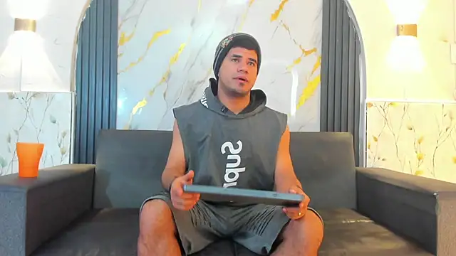 Latins on fire online show from June 15, 2026, 11:21 am