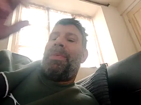 stud2512 online show from March 21, 2026, 8:19 am