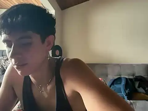 Snapshot of Stolas_ying chatting on March 13, 2026, 8:14 pm Stolas ying online show from March 13, 2026, 8:14 pm