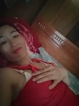 Snapshot of lris-Beauty77 chatting on June 5, 2026, 3:00 am lris-Beauty77 online show from June 5, 2026, 3:00 am