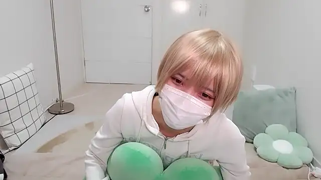 Snapshot of -Hayate- chatting on March 4, 2026, 6:21 am -Hayate- online show from March 4, 2026, 6:21 am