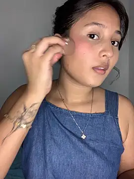 laly spank online show from February 28, 2026, 11:26 pm