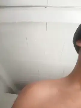 Snapshot of crisstars chatting on February 21, 2026, 6:10 pm crisstars online show from February 21, 2026, 6:10 pm