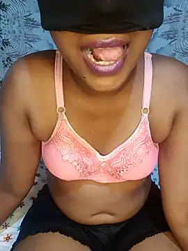 Snapshot of waishu12 chatting on February 25, 2026, 5:07 am waishu12 online show from February 25, 2026, 5:07 am