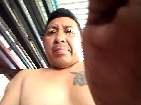 Emilis2347 online show from February 22, 2026, 11:28 pm