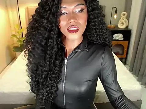 Snapshot of UnforgetableAnna chatting on April 7, 2026, 12:51 pm UnforgetableAnna online show from April 7, 2026, 12:51 pm