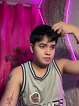 urbigcutienasio online show from August 5, 2026, 3:28 pm