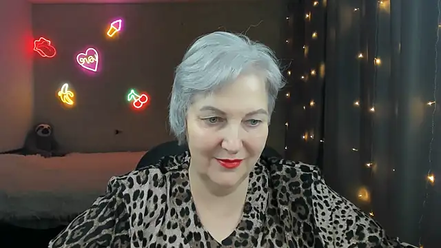 Mary-Leee online show from March 10, 2026, 5:50 pm